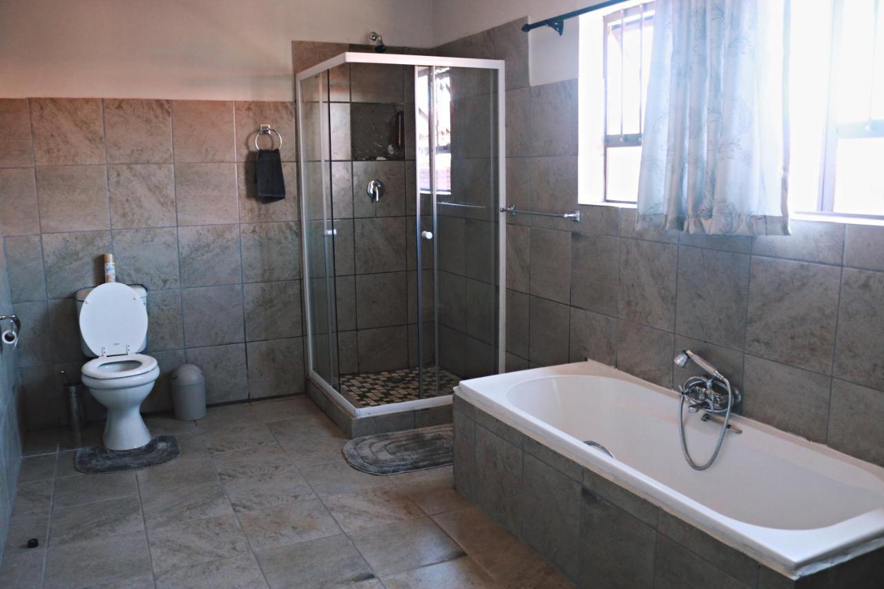 My Guesthouse Kimberley Extérieur photo