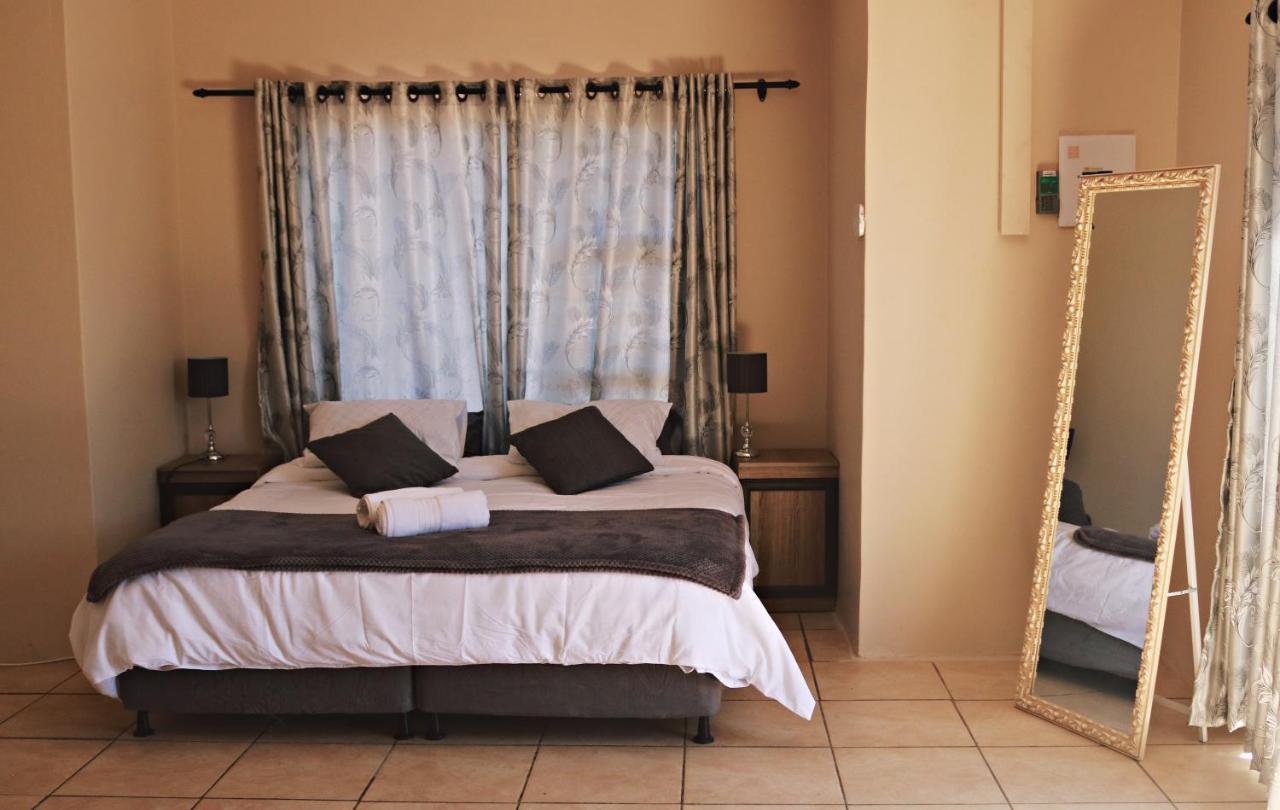 My Guesthouse Kimberley Extérieur photo