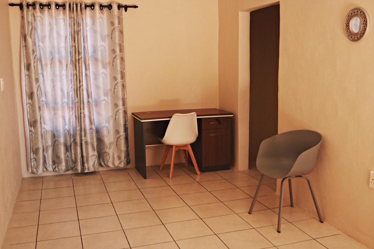 My Guesthouse Kimberley Extérieur photo