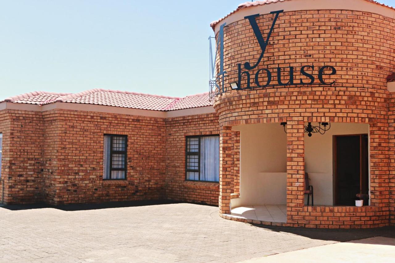My Guesthouse Kimberley Extérieur photo